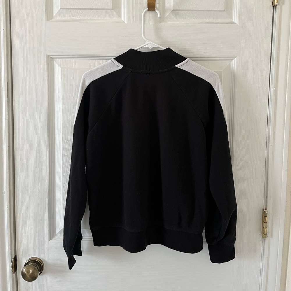 Reebok Black and Gray Quarter Zip - Picture 3 of 4